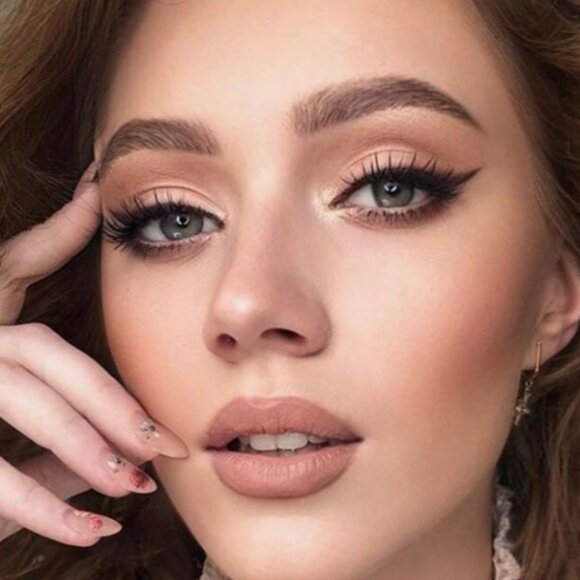 Buxom Full On Plumping Lip Velvety Smooth Matte* in BRUNCHING - 4.2 ml NIB - Picture 9 of 9